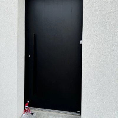 Mise en place d'une porte près de Couëron
