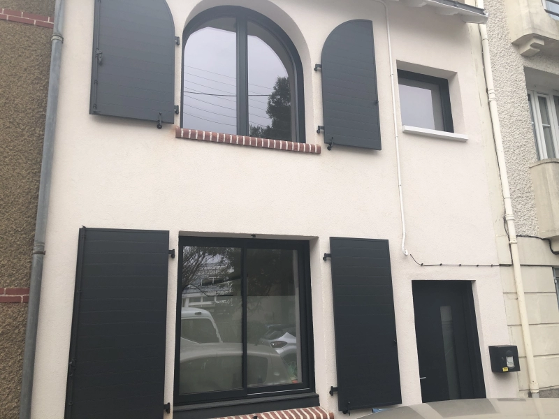 Pose de fenêtres, volets et porte d'entrée à Nantes