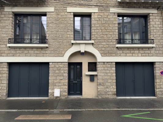 Remplacement de fenêtres, porte d’entrée et porte de garage à Nantes