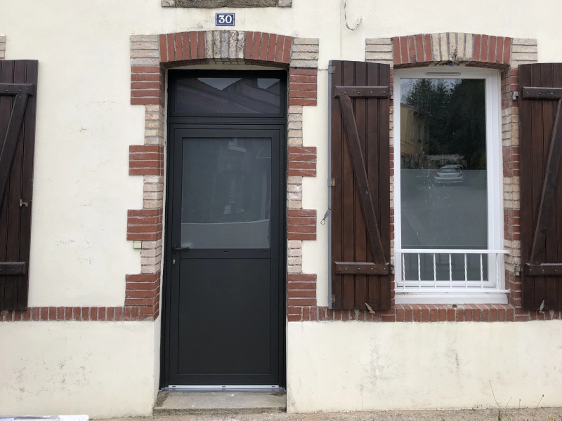 Installation d’une porte d’entrée à St Sébastien sur Loire