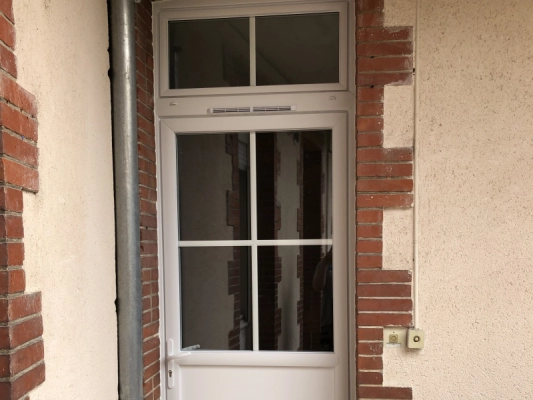 Pose d’une porte à La Chapelle-sur-Erdre