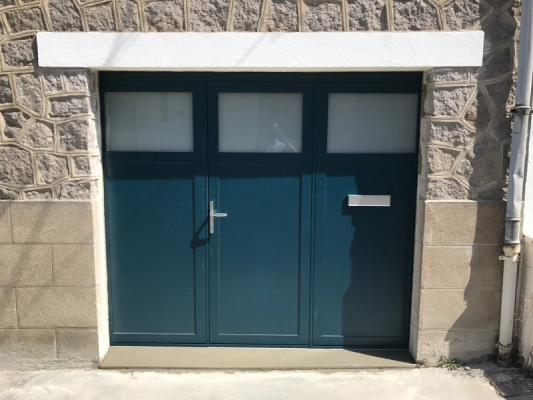 Changement de porte de garage à Rezé