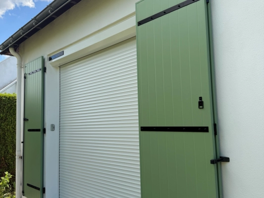 Volets roulants solaires extérieurs – Réalisation Bournigal