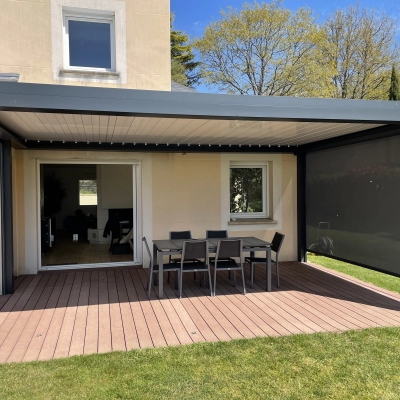 Installation d'une pergola à lames orientables à côté de Nantes