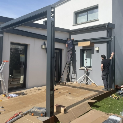 Pose de pergolas bioclimatique près de Nantes